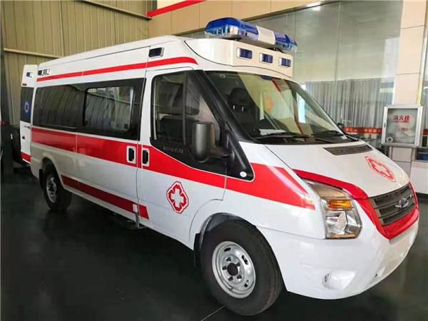 阿图什市福特V362救护车