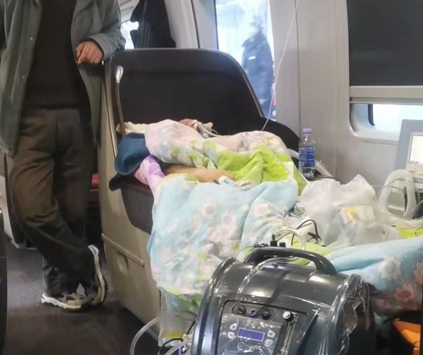 阿图什市高铁转运